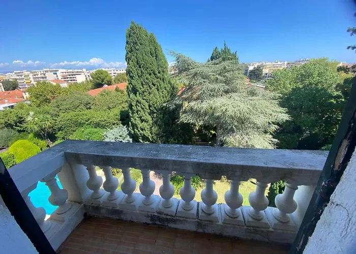 Magnifique Propriete - Piscine - Villa Antibes