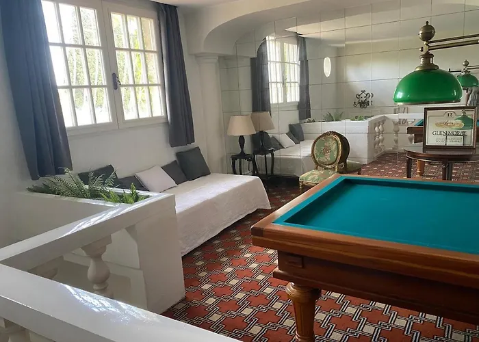 Magnifique Propriete - Piscine - Antibes