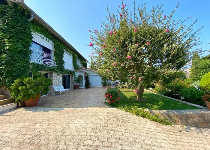 Villa Magnifique Propriete - Piscine - *